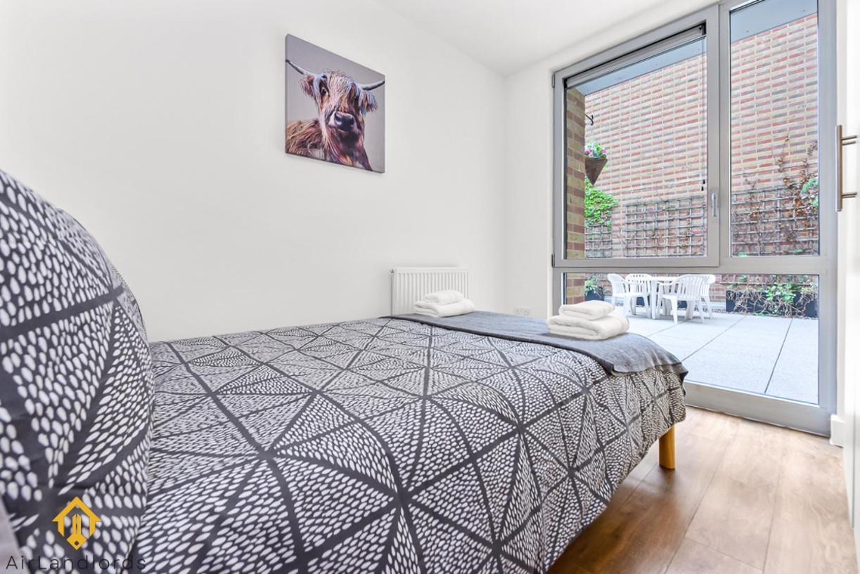 Exclusive 3 Bed 3Bath Penthouse Near Canary Wharf London Exterior photo