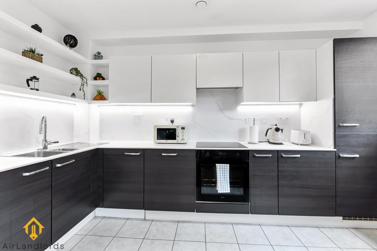 Exclusive 3 Bed 3Bath Penthouse Near Canary Wharf London Exterior photo
